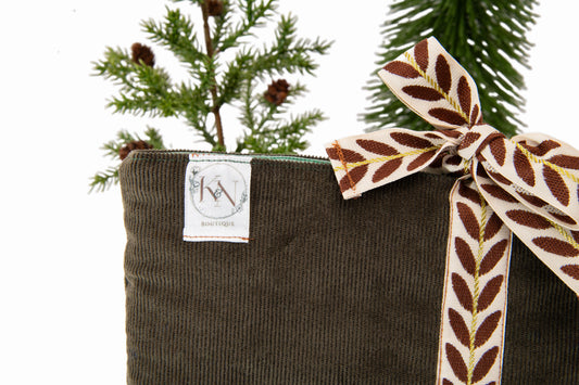 Pochette en velours côtelé vert