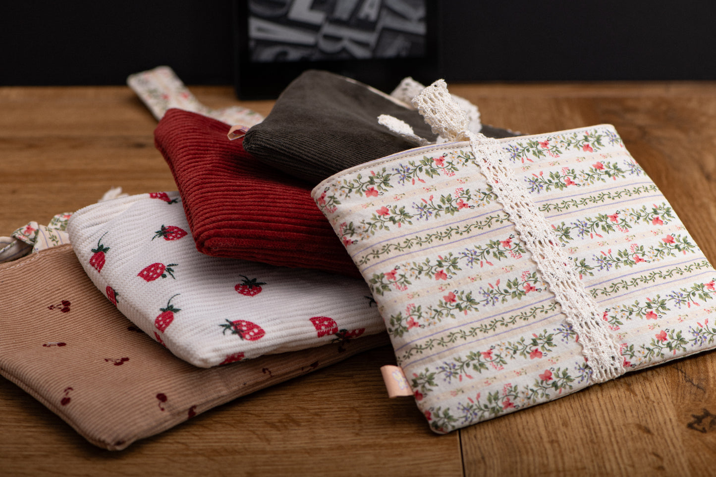 Kindle Sleeve tapisserie fleurs roses