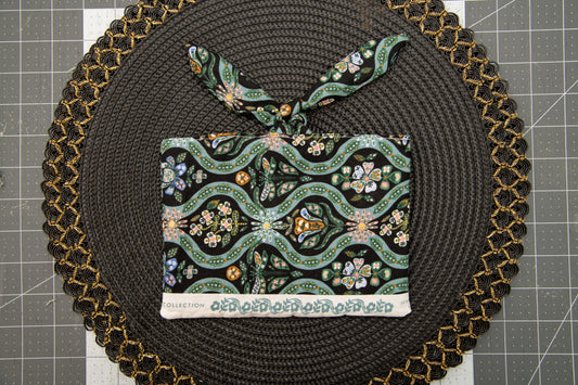 Kindle sleeve rifle paper print