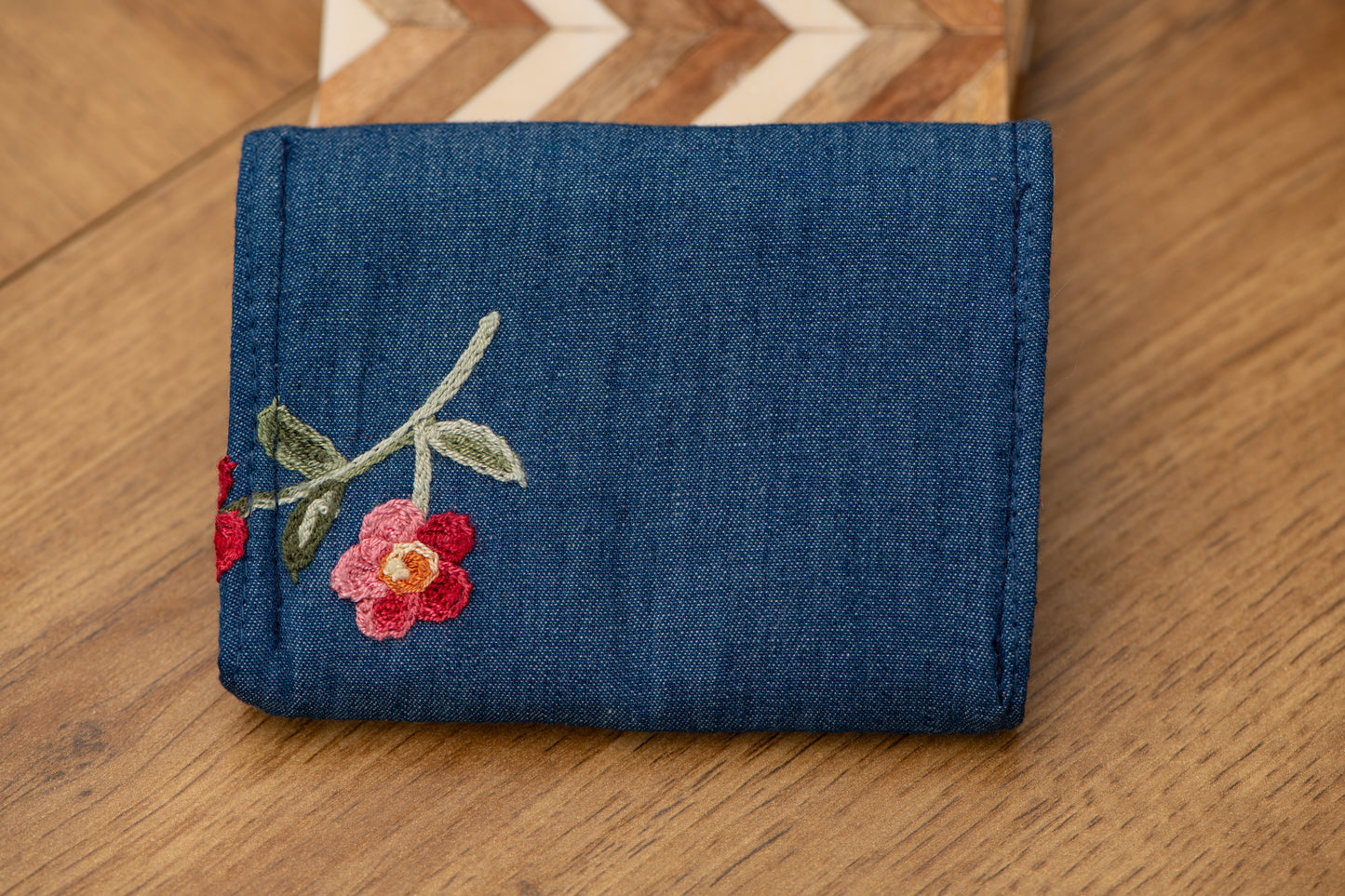 Porte-feuille mini fleurs brodées+tapisseriefleurs