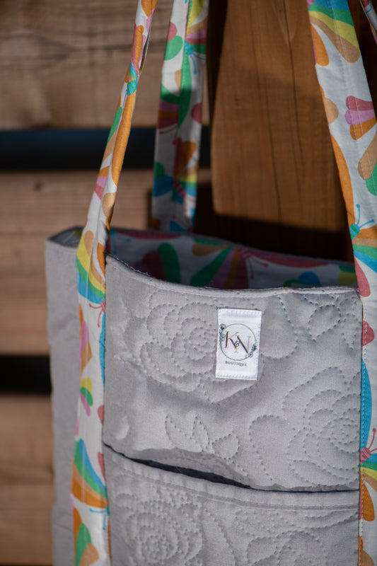 Sac fourre-tout gris à papillons multicolores